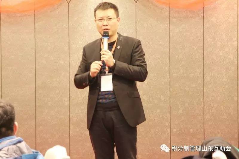 杨老板与梦梦的奇妙故事最新版